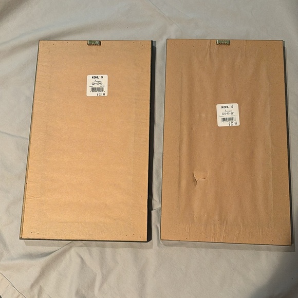 Farmhouse wall art. 2 pictures. Dark green wooden frame. - Picture 4 of 4